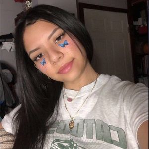 Meet your Posher, Alondra